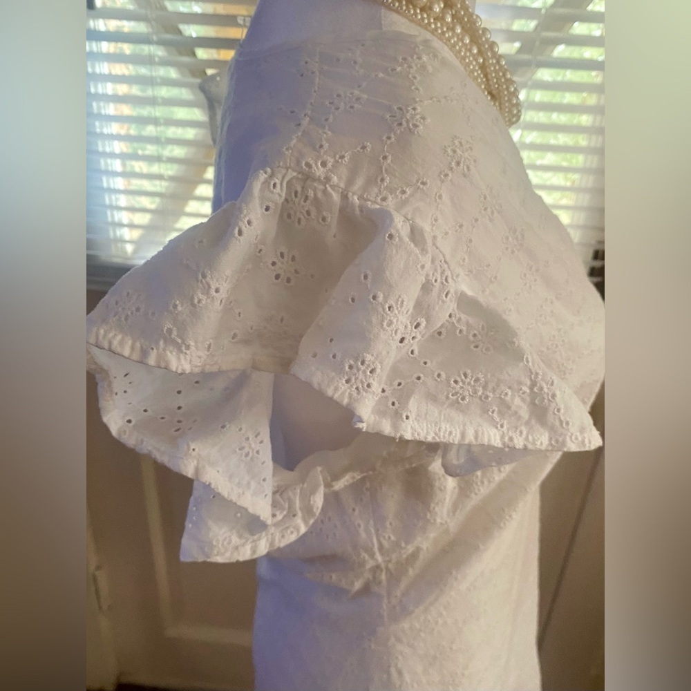 White Ruffle Sleeve Dress 🌺 - Picture 4 of 10